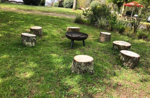Commana Other | Camping Au Lac Du Drennec Glamping Tent