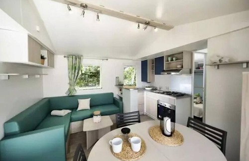 Aubigny-les-Clouzeaux House | Camping Campilo * - Mobile home 3 FEUILLES 4 rooms 6 people