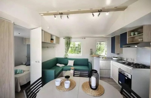 Aubigny-les-Clouzeaux House | Camping Campilo * - Mobile home 3 FEUILLES 4 rooms 6 people