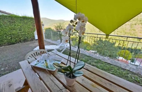 Saint-Rome-de-Tarn Villa | Camping de la Cascade * - House-Chalet 45m2 - Comfortable - TV - Washing machine - Sunbeds (July and August : Sunday/Sunday) 6 people
