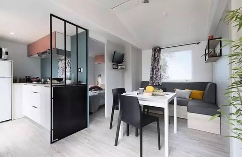 Saint-Rome-de-Tarn House | Camping de la Cascade **** - Super Cordelia AIR-CONDITIONED Mobil Home 32m² PANORAMIC VIEW! - 3 CH - Television (Friday/Friday in July and August) 6 people