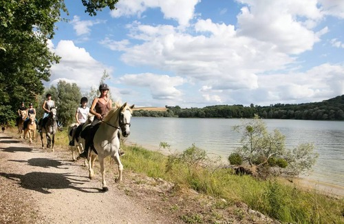 Peigney RV Rental | Camping de la Liez * - Safari Tent Sunair Lodge 3 Rooms 5 People