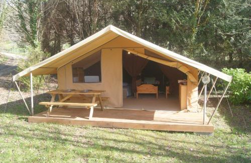 Tursac Other | Camping EAU NATURELLE 2 étoiles Bungalow ou Tente 4 personnes dans un environnement calme et dépaysant