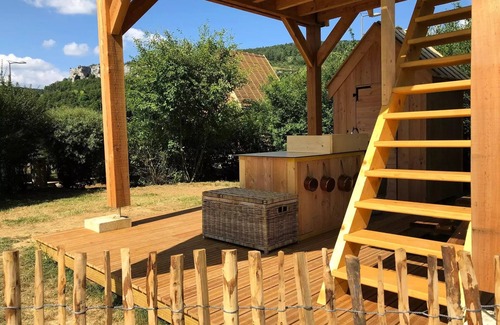 Ornans House | Camping Ecologique la Roche d'Ully* - Cabin on stilts Le Grenier Philibert 1 room 4 people