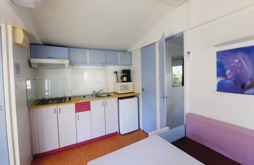 Saint-Jean-Pla-de-Corts House | Camping 3 étoiles - Piscine - cca0gbe