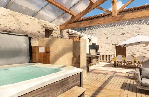 Saint-Julien-des-Landes House | Camping Château la Forêt* - Mobile Home 4 rooms 6 people