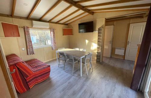 Saint-Martial-de-Nabirat Other | Camping le Convivial Cottage climatisé 6-8 personnes