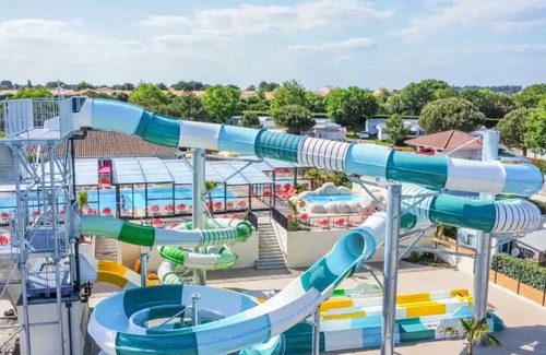Tharon-Plage House | Camping - Parc aquatique - ccagei0
