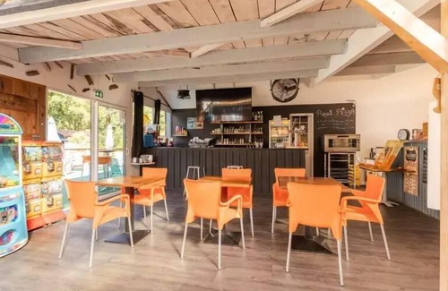 Saint-Sulpice-de-Royan House | Camping maeva Club Royal Ocean * - Mobile Home Riviera Premium Suite 3 Rooms 4 People