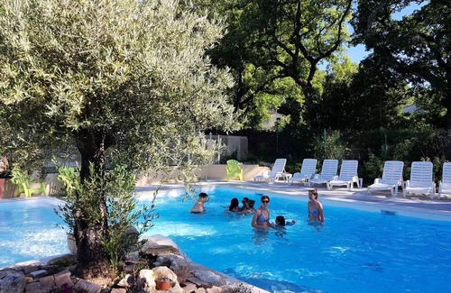Saint-Paul-Trois-Chateaux House | Camping de la Colline * - 2 bedroom mobile home COMFORT air conditioning EVO 24 and 29 5 people
