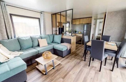 Pont-Aven House | Camping - Funpass inclus - Piscine - ccaefib