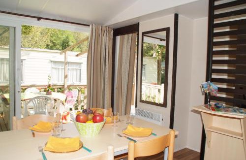 Tourrettes-sur-Loup Other | Camping Hotel Les Rives du Loup
