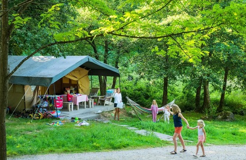 Saint-Leger-de-Fougeret House | Camping LA FOUGERAIE * - Robinson Tent Alone in the World 2 people