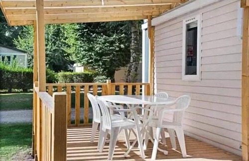 Joyeuse House | Camping La Nouzarède* - Mobile home Comfort 3 rooms 4 people