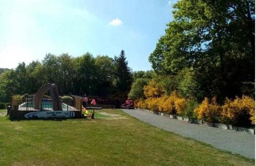 Saint-Medard-la-Rochette Other | CAMPING LA PERLE