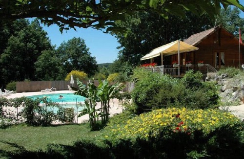 Saint-Cirq-Lapopie House | Camping La Truffière*** - Dome panoramic 3 rooms 4 persons Without sanitary facilities
