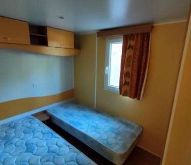 Limogne-en-Quercy Other | CAMPING LE BEL AIR mobil home LE CORNOUILLER 4 personnes
