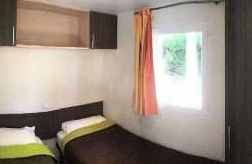 Canet-de-Salars House | Camping Le Caussanel* - 4-room Comfort Space Cottage for 6 people with air conditioning