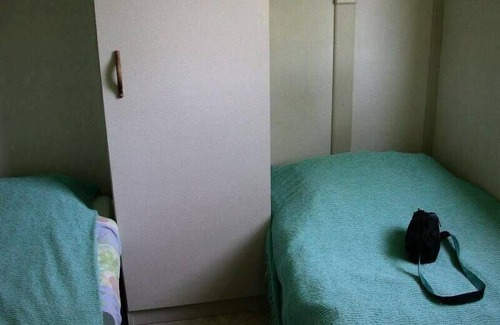 Canet-de-Salars House | Camping Le Caussanel* - Chalet Family Confort 3 rooms for 4 people Air-conditioned