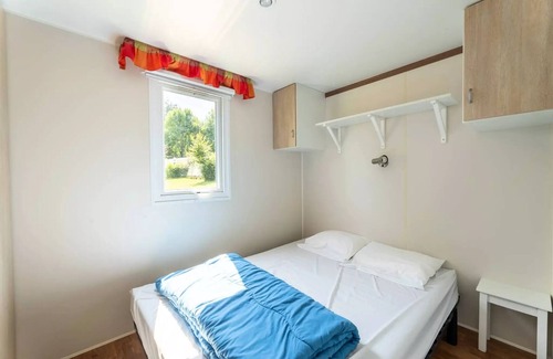 Canet-de-Salars House | Camping Le Caussanel* - Loggia Classic 26m² - Uncovered terrace - air conditioning - TV for 4 people