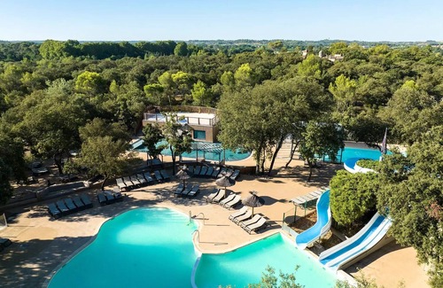 Sommieres House | Camping Le Domaine de Massereau* - Classic 4-room mobile home for 6 people, air-conditioned + TV