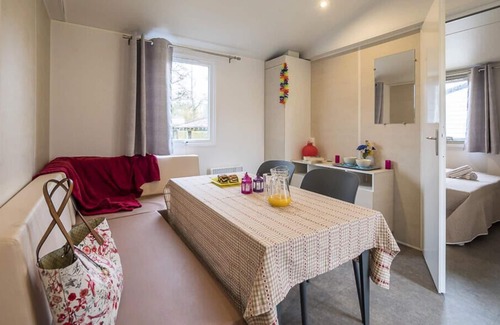 Isigny-sur-Mer House | Camping Le Fanal **** - Cozy 3 room mobile home for 4 people