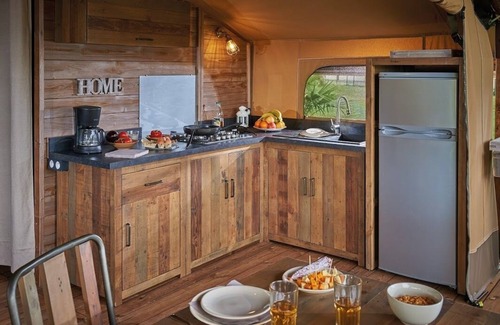 Roquebrune-sur-Argens RV Rental | Camping Le Moulin des Iscles