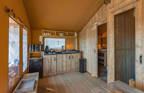 Saint-Michel-en-l'Herm Other | Camping Les Mizottes