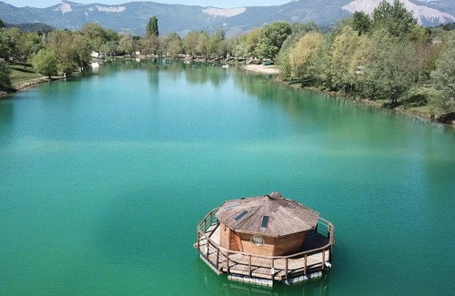 Chatillon-en-Diois House | Camping Le Lac Bleu* - Mobile home Loft Comfort 4 rooms 6 people Air-conditioned Lakeside