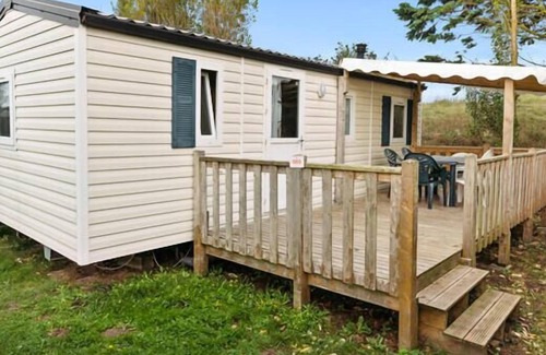 Poilly-lez-Gien House | Camping Les Bois du Bardelet ***** - Cozy Mobil Home 4 Rooms 6 People
