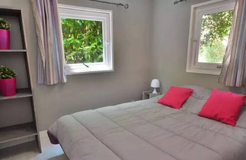 Saint-Jeannet Ski Chalet | Camping Les Cent Chênes**** - Chalet 3 Pièces 2 personnes + 1 enfant de moins de 10 ans