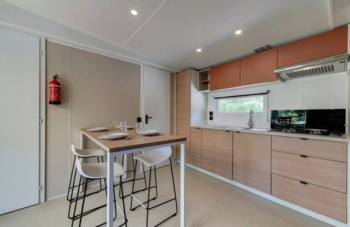 Regusse House | Camping Les Lacs du Verdon * - Mobile Home Comfort XL 4 Rooms 6 People Air Conditioned