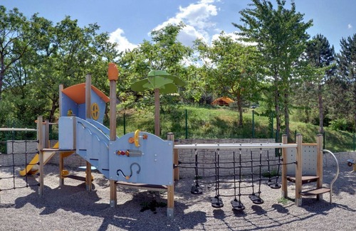 Orpierre House | Camping les Princes d'Orange ****: at the gates of Provence