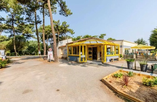 Olonne-sur-Mer House | Camping maeva Respire Le Bois de La Gachère * - Bohème Mobile Home 3 Rooms 4 People