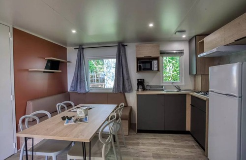 Peyrillac-et-Millac House | Camping maeva Getaways Au P'tit Bonheur * - Comfort Mobile Home 3 Rooms 4 People