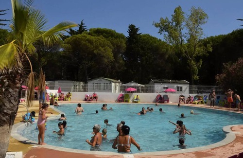 La Petite Motte House | Camping Maïana Resort* - Cottage 5 rooms 8/10 people with air conditioning - TV