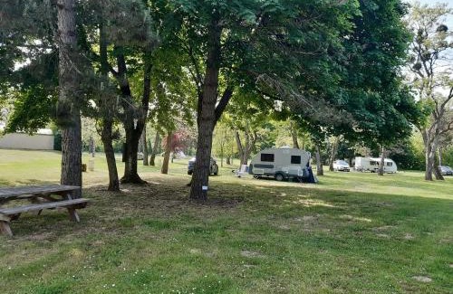 Pouilly-sur-Loire Other | Camping Onlycamp Le Malaga