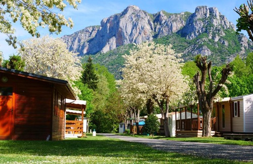 Les Cabannes Other | Camping pays de Beille