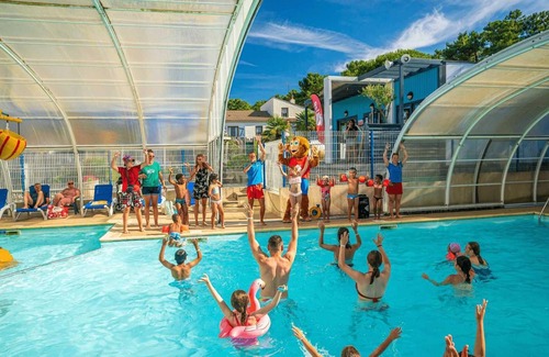 La Faute-sur-Mer House | Camping - Piscine - ccag0fh