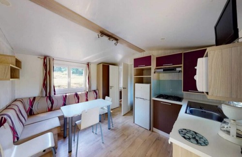 Vic-sur-Cere House | Camping - Piscine - ccbbda0