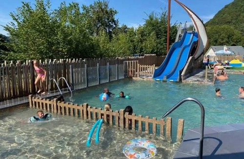 Vic-sur-Cere House | Camping - Piscine - ccbbdaf