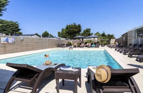 Ars-en-Re House | Camping Romanée Le Campiotel des Dunes * - PREMIUM mobile home - 1 bedroom for 2 people