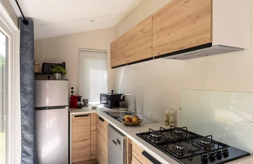 Ars-en-Re House | Camping Romanée Le Campiotel des Dunes * - Mobile home PREMIUM - 2 bedrooms - 2 bathrooms - 4 person master suite