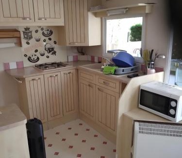 Sainte-Jalle House | Camping Sainte-Jalle
