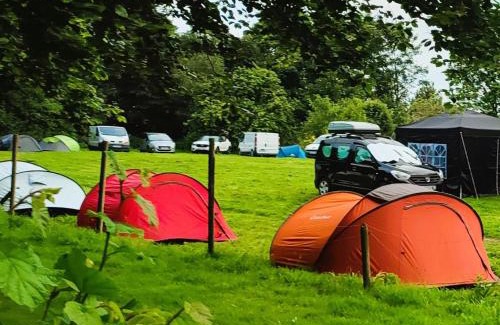 Motreff Other | Camping Vieilles Charrues Petit-déjeuner navette et priscine inclus dans le prix proche Carhaix