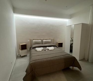 Municipio 2 Apartment | Campione 5