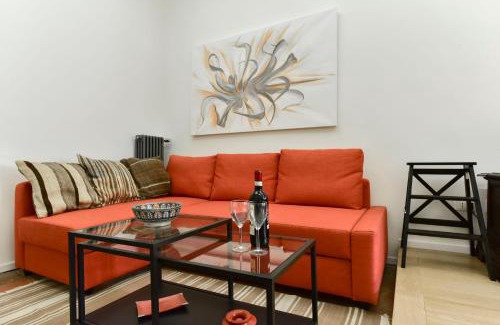 Rione VII Regola Apartment | Campo de' Fiori Brand New Apartment