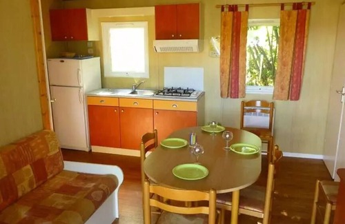 Rouffignac-Saint-Cernin-de-Reilhac Ski Chalet | Campsite Flower Les Terrasses de Dordogne * - Chalet Goa Confort 4 Rooms 6 People