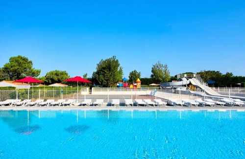 Loix House | Campsite Flower Les Ilates * - Cabin Lodge STANDARD 3 Rooms 4 People Without sanitary facilities