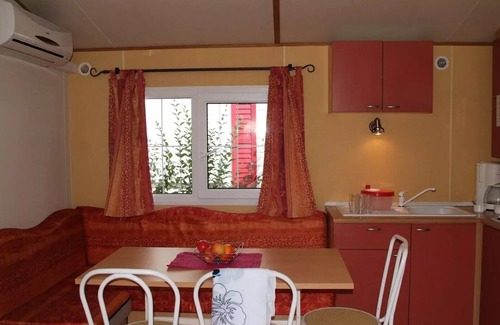 Moustiers-Sainte-Marie House | Campsite Tikayan Saint Clair* - Mobile home Texas Eco 4 rooms 6/8 people Air-conditioned